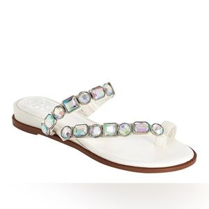 Vince Camuto‎ Bejeweled Sandals Ambridil White Leathers shoes Toe Loop